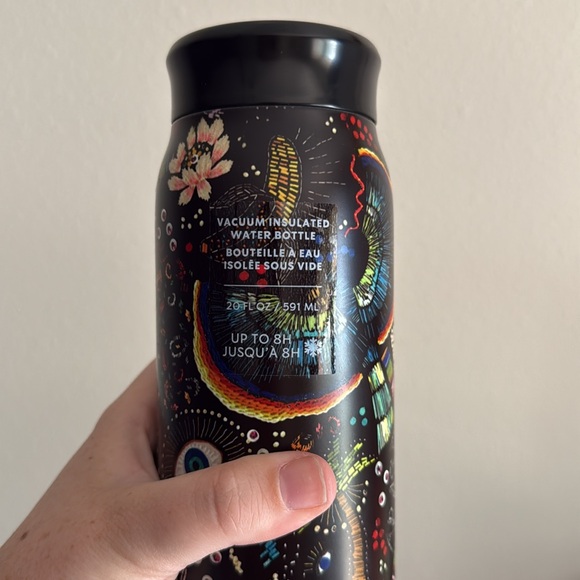 Farm Rio + Starbucks Black Water Bottle Vacuum Insulated 20 oz NWT - Picture 6 of 6